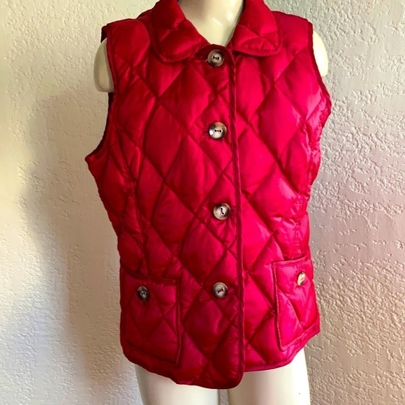 𝅺TALBOTS dark red 90% guck down quilted pocketed / collared vest. Large - Picture 2 of 9